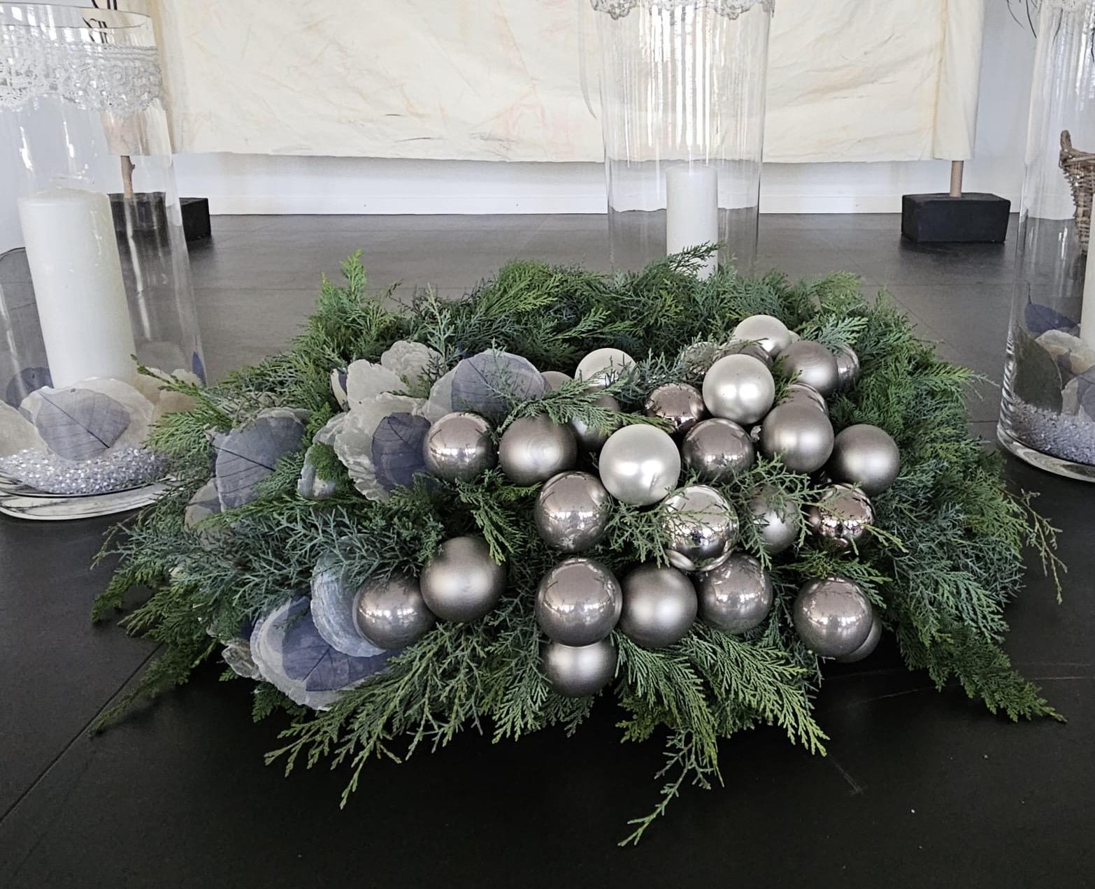 Adventskranz Kurse Workshops Floristik Ostschweiz Aadorf Ettenhausen Thurgau Zürich SILBERKNOSPE natürlicher Adventskranz Adventszeit