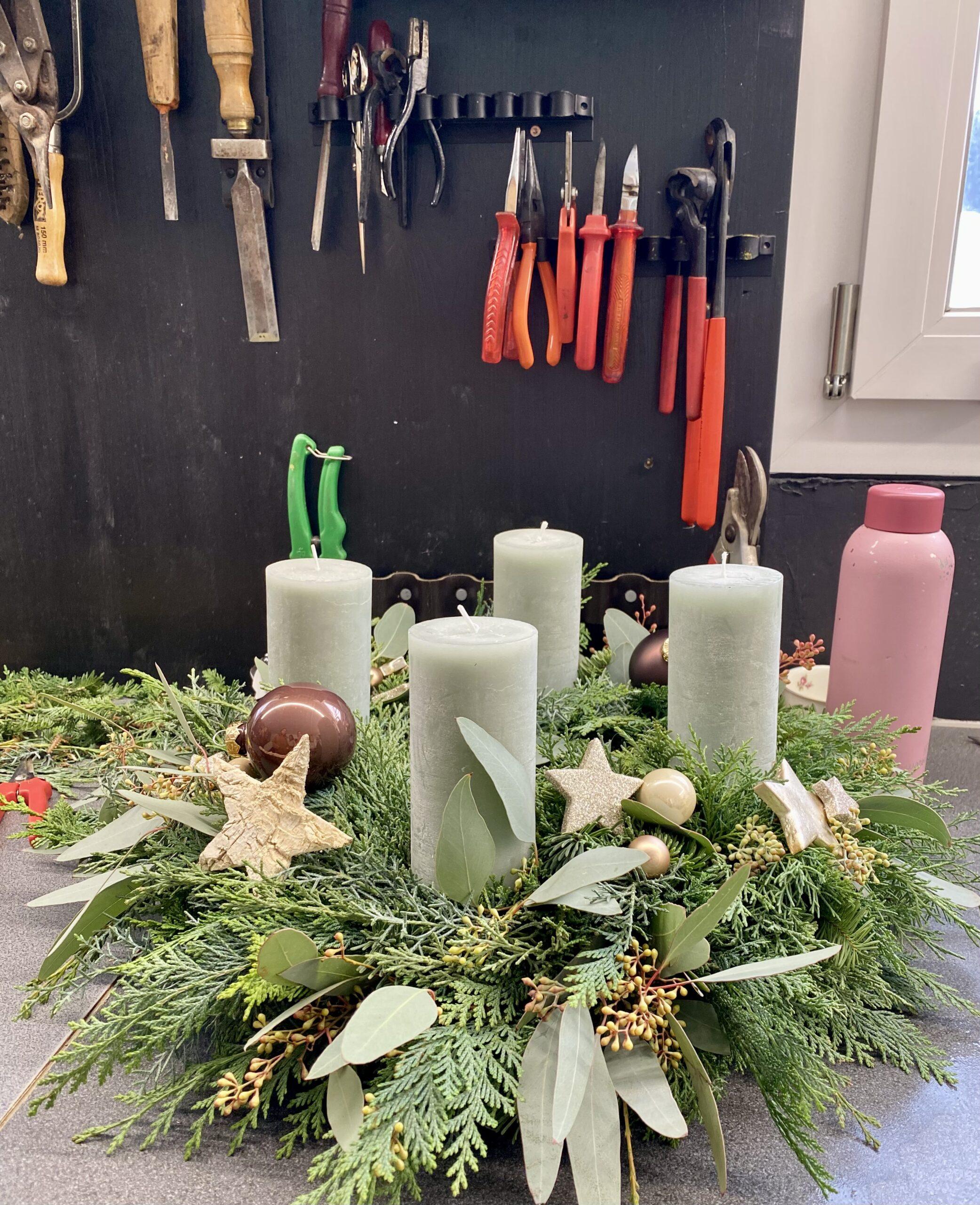 Kurs Adventskranz Workshop Kurse Advent Adventsfloristik SILBERKNOSPE Floristik Aadorf Ettenhausen Thurgau Ostschweiz Zürich