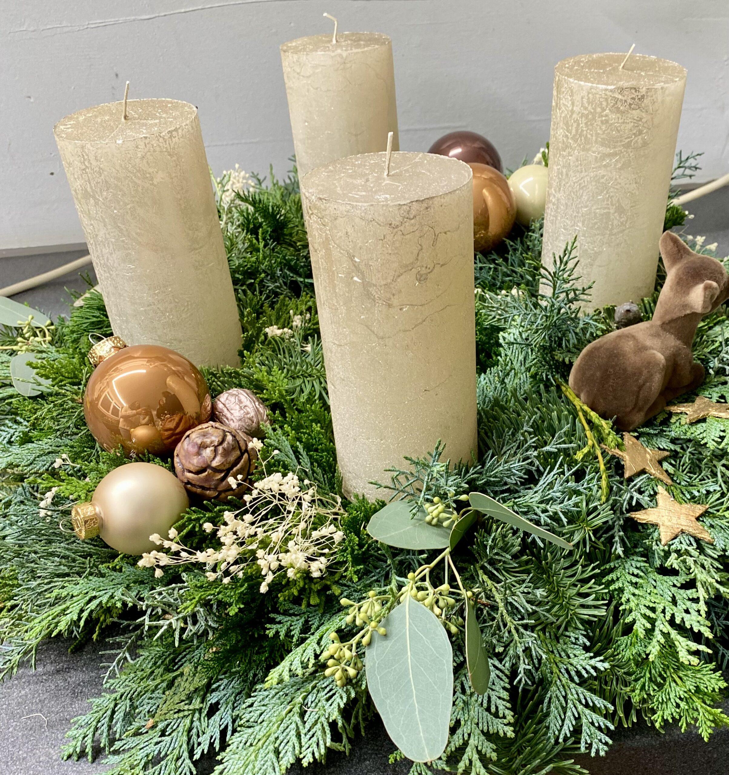 Kurs Adventskranz Workshop Kurse Advent Adventsfloristik SILBERKNOSPE Floristik Aadorf Ettenhausen Thurgau Ostschweiz Zürich