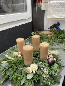 Kurs Adventskranz Workshop Kurse Advent Adventsfloristik SILBERKNOSPE Floristik Aadorf Ettenhausen Thurgau Ostschweiz Zürich