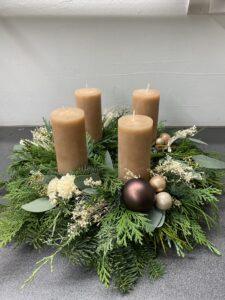 Kurs Adventskranz Workshop Kurse Advent Adventsfloristik SILBERKNOSPE Floristik Aadorf Ettenhausen Thurgau Ostschweiz Zürich