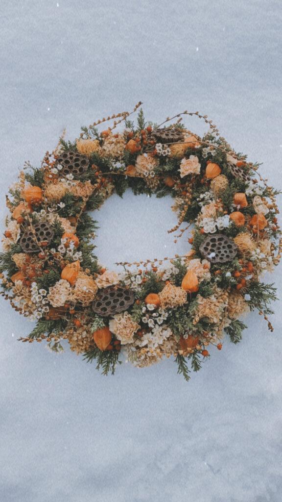 Blumenkranz Trauerkranz Trauerfloristik Blumen Trauerfeier Aadorf Thurgau Ettenhausen Ostschweiz Elgg Winterthur SILBERKNOSPE Floristik